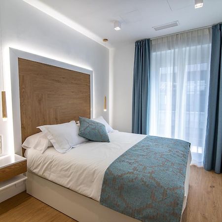 Mq Suites Veronica Valdepenas Ngoại thất bức ảnh