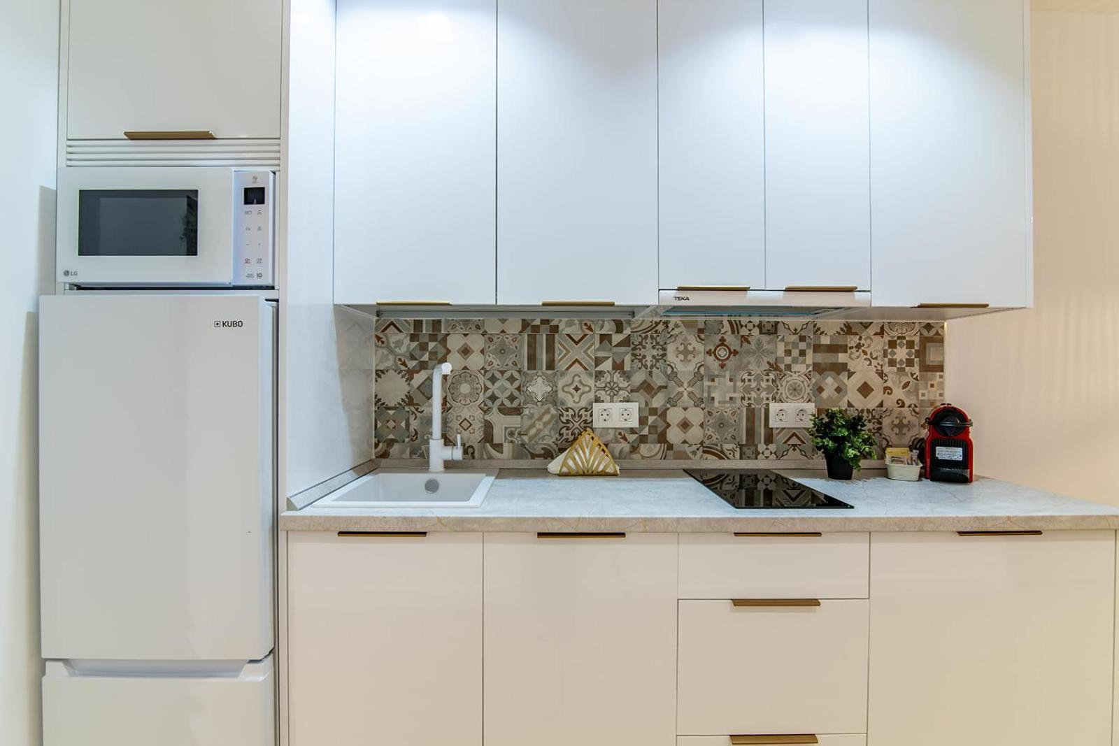 Mq Suites Veronica Valdepenas Ngoại thất bức ảnh