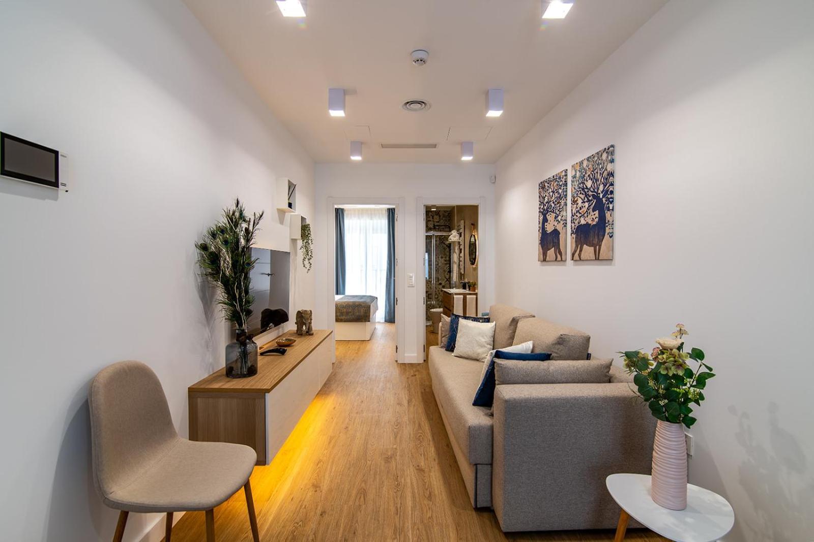 Mq Suites Veronica Valdepenas Ngoại thất bức ảnh