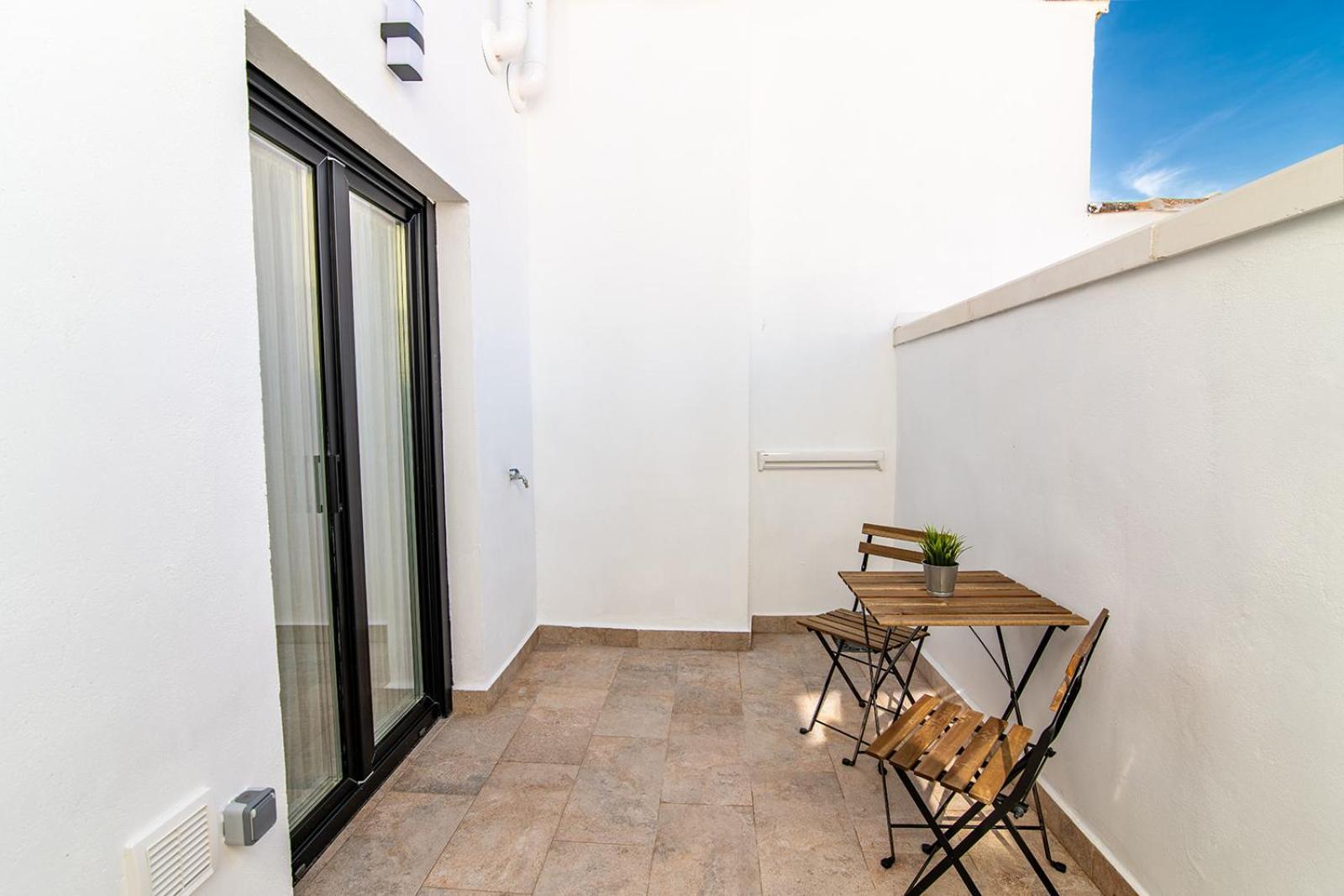Mq Suites Veronica Valdepenas Ngoại thất bức ảnh