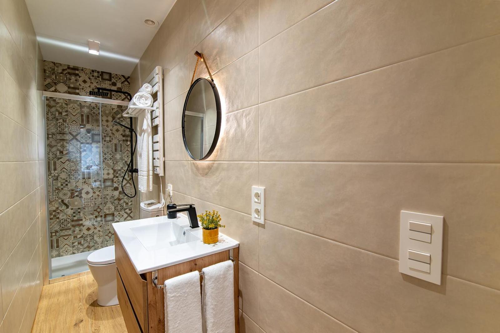 Mq Suites Veronica Valdepenas Ngoại thất bức ảnh